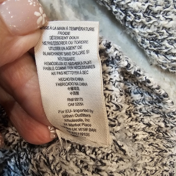 Free People Marled Knit Sweater Gray Black White Slouchy Pullover Women’s L - Picture 5 of 10